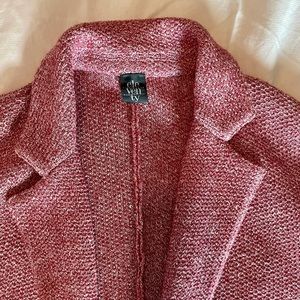 luxe Italian brand Eleventy men’s knit blazer. Size Medium. Festive red!